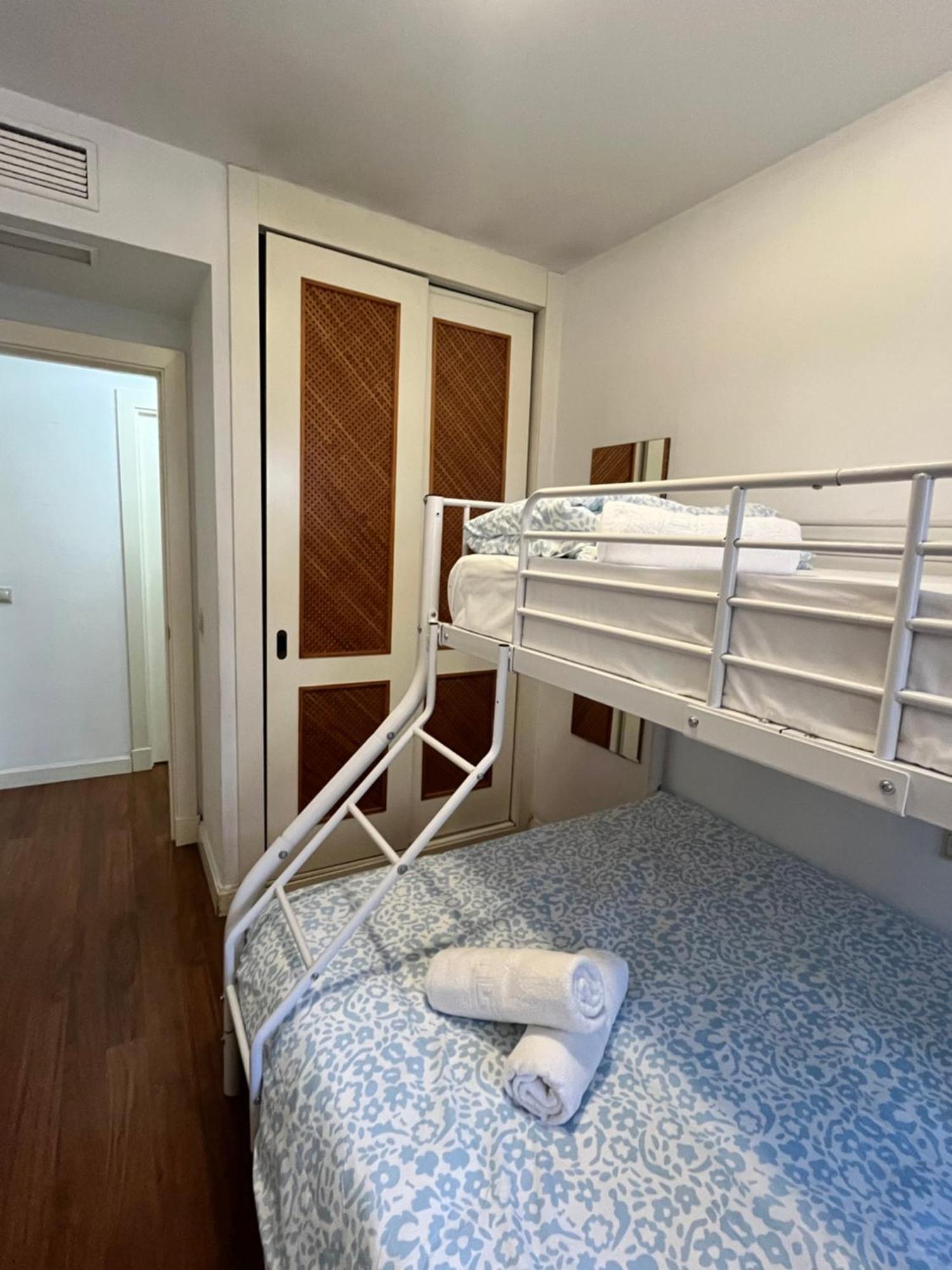 El Torcal Luxury Apartment With Free Parking Málaga Exterior foto